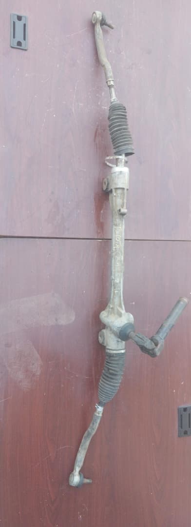 Steering Rack / Gear Box