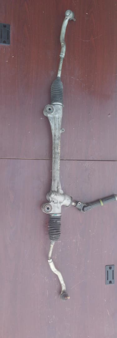 Steering Rack / Gear Box
