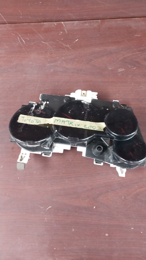 Instrument Cluster / Speedometer