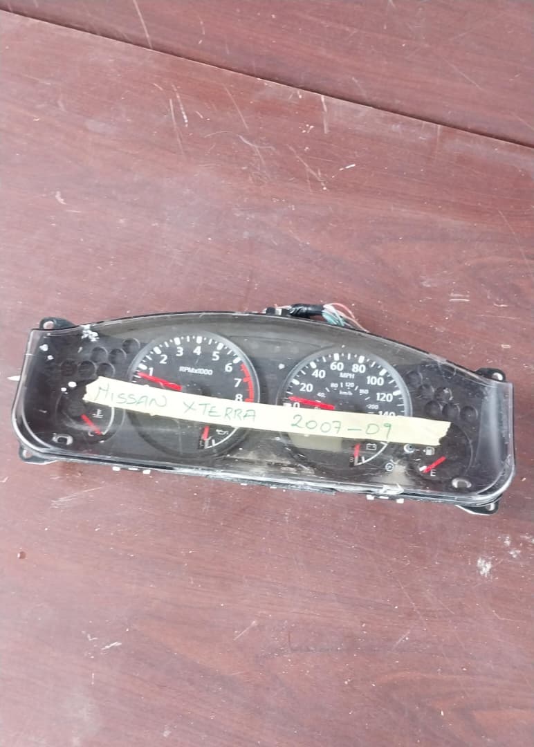 Instrument Cluster / Speedometer