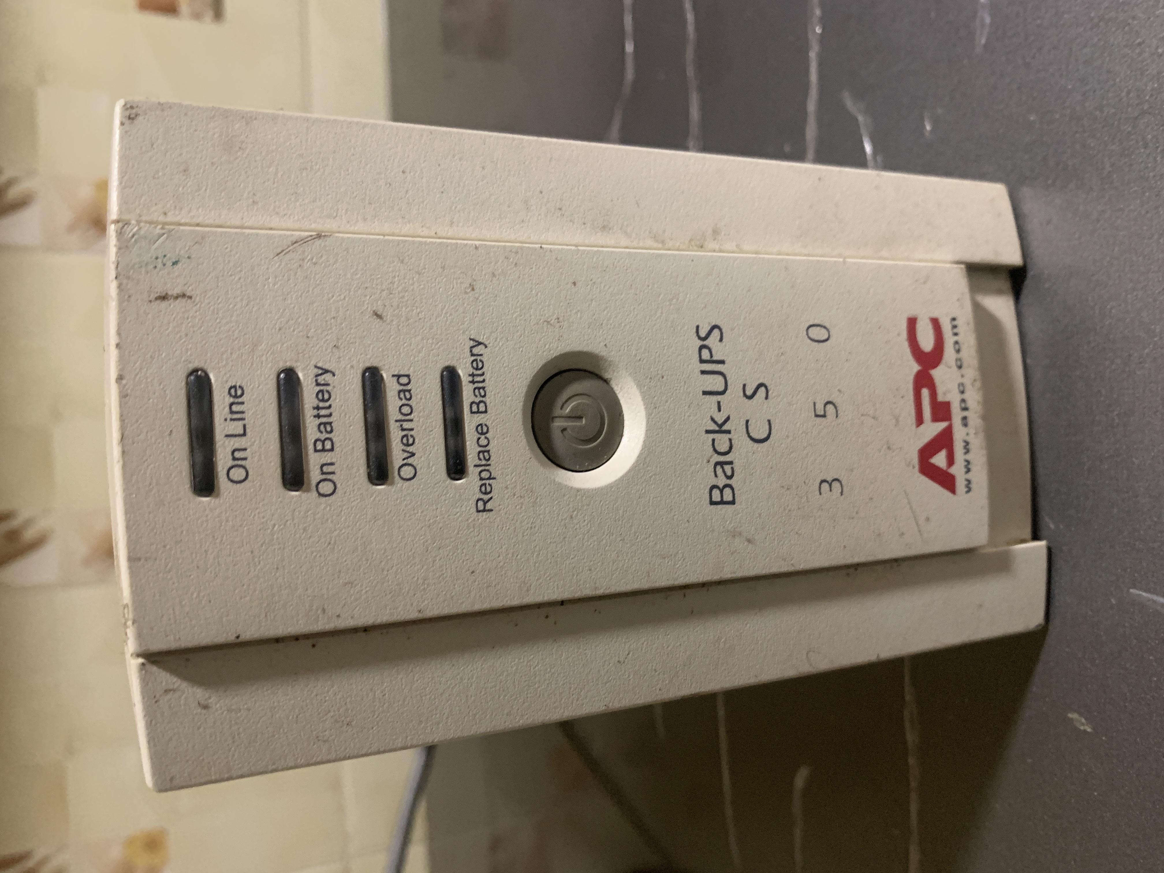 Dell - APC UPS