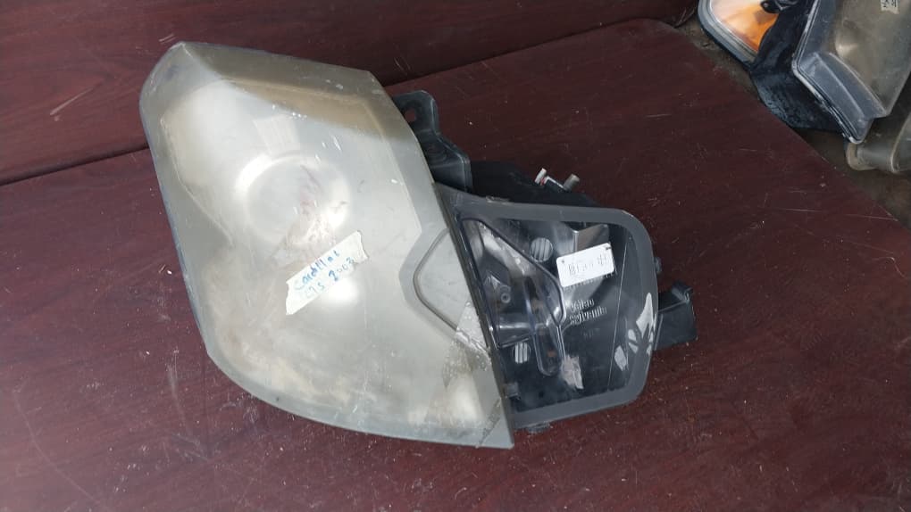 Headlight Assembly (Left)