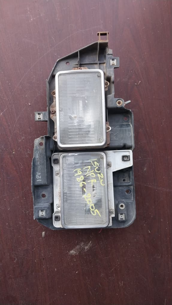 Headlight Assembly (Left)